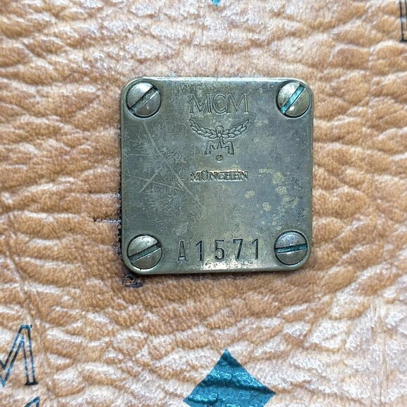 (L3) MCM Hand Bag Brown PVC - Picture 8 of 9